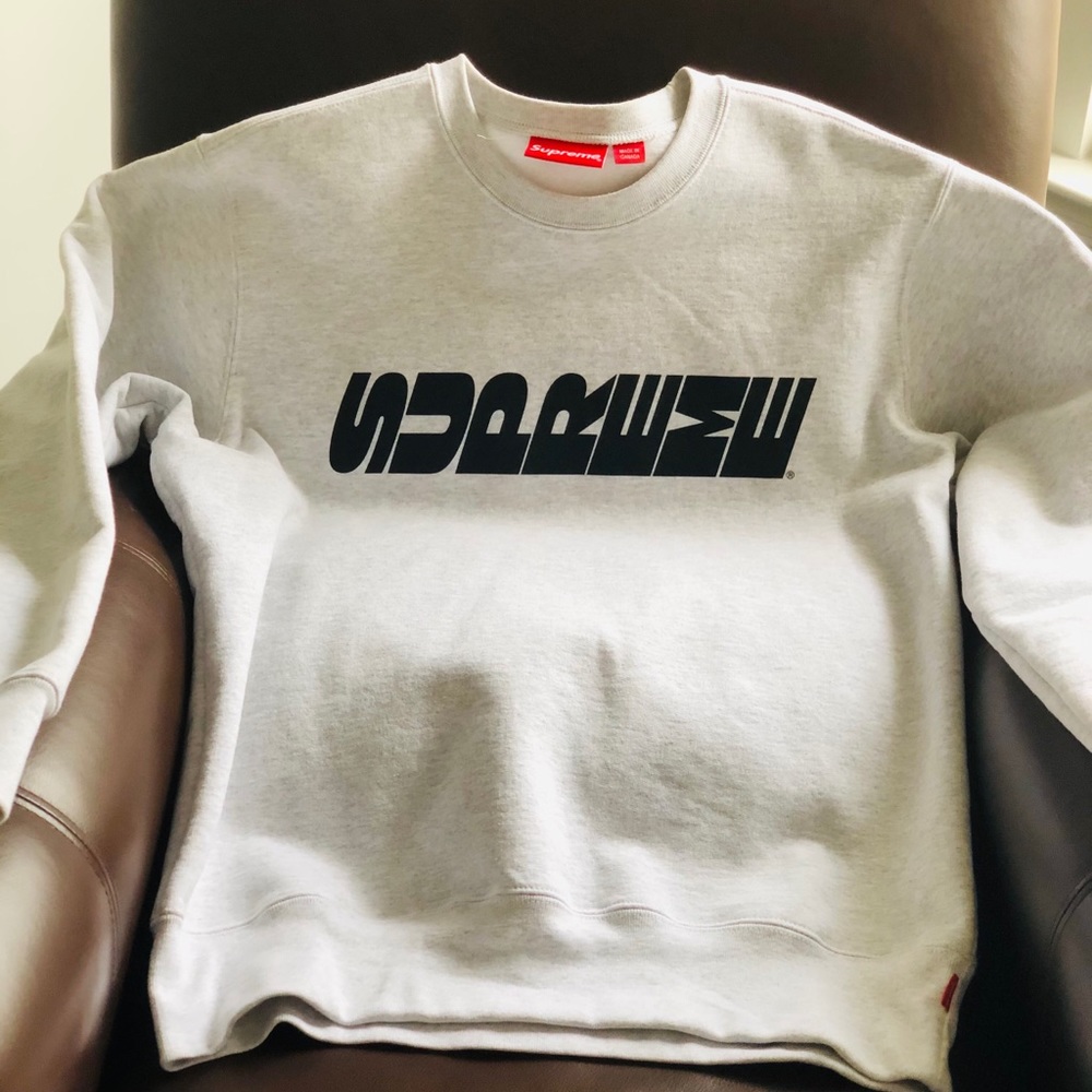 Supreme Light Gray Crewneck - Size Medium